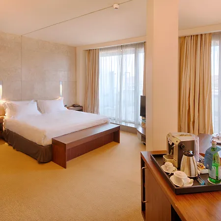Hotell Nh De La Gare