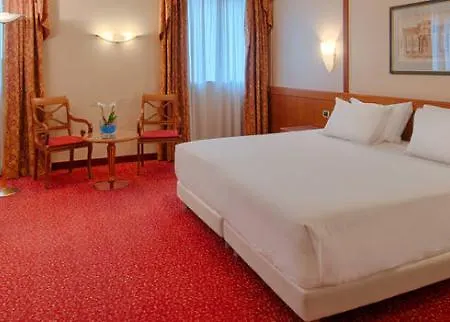 Nh De La Gare Hotell